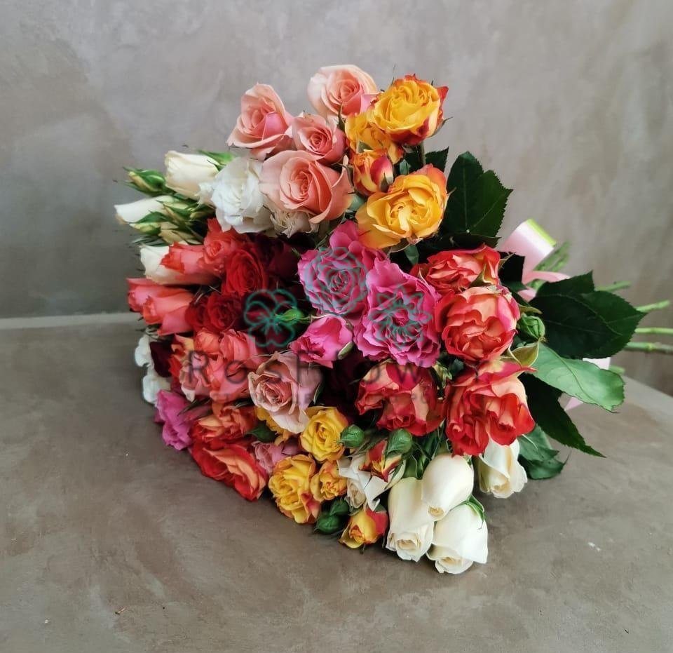 Букет цветов из: Розы в Нижнекамске