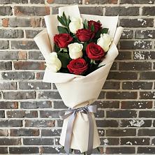 Букет цветов из:  Розы в Нижнекамске