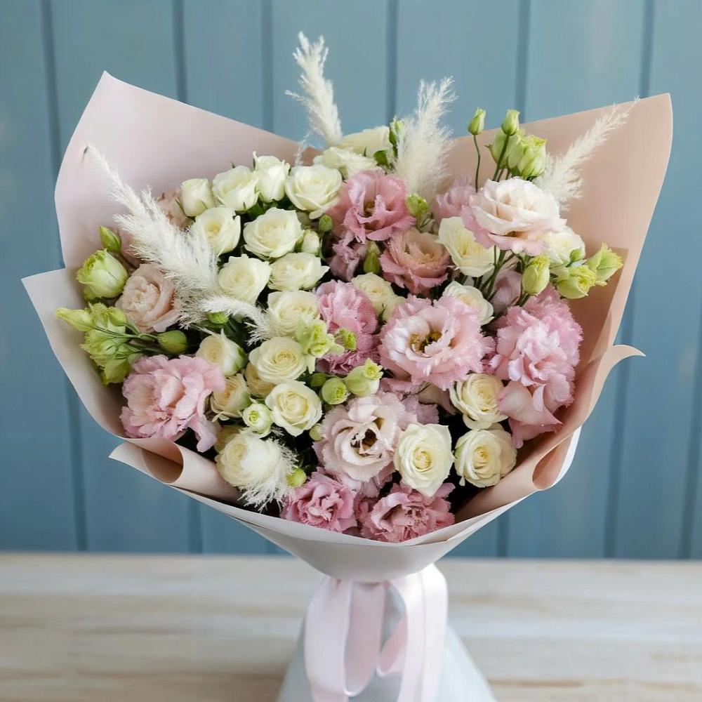 Букет цветов из: Альстромерии и Розы в Нижнекамске