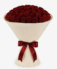 Букет 101 Бордовая роза Блэк Бакарра в Нижнекамске