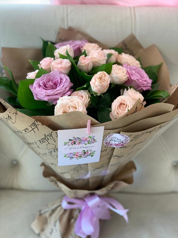 Букет цветов из: Розы в Нижнекамске