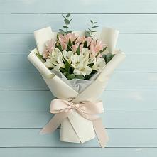 Букет цветов из:  Альстромерии #REPLACE_PRED# Нижнекамске