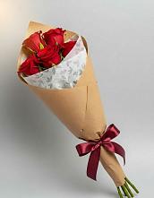 Букет цветов из:  Розы в Нижнекамске
