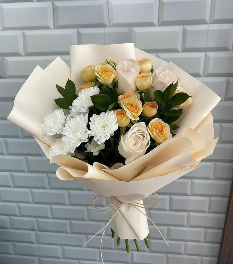 Букет цветов из: Розы и Хризантемы в Нижнекамске