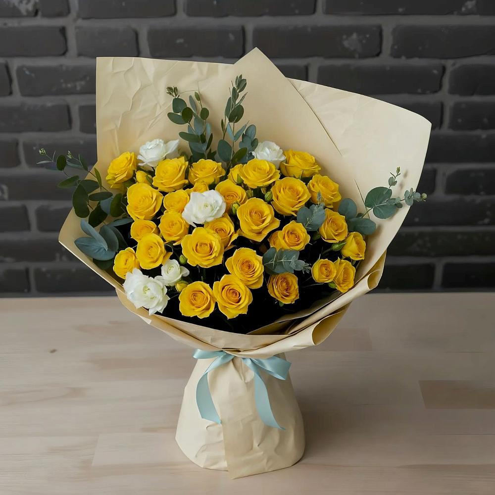 Букет цветов из: Розы в Нижнекамске