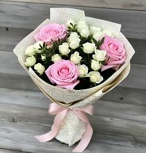 Букет цветов из:  Розы в Нижнекамске