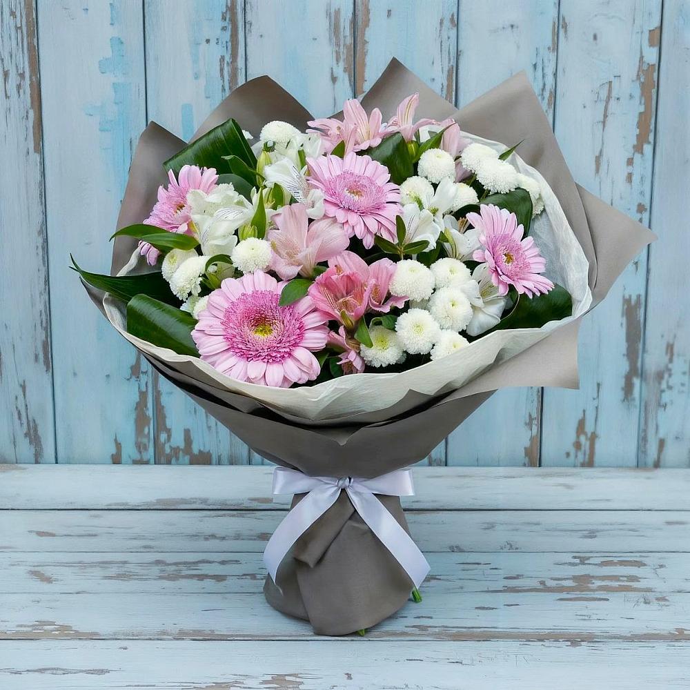 Букет цветов из: Герберы, Альстромерии и Хризантемы в Нижнекамске